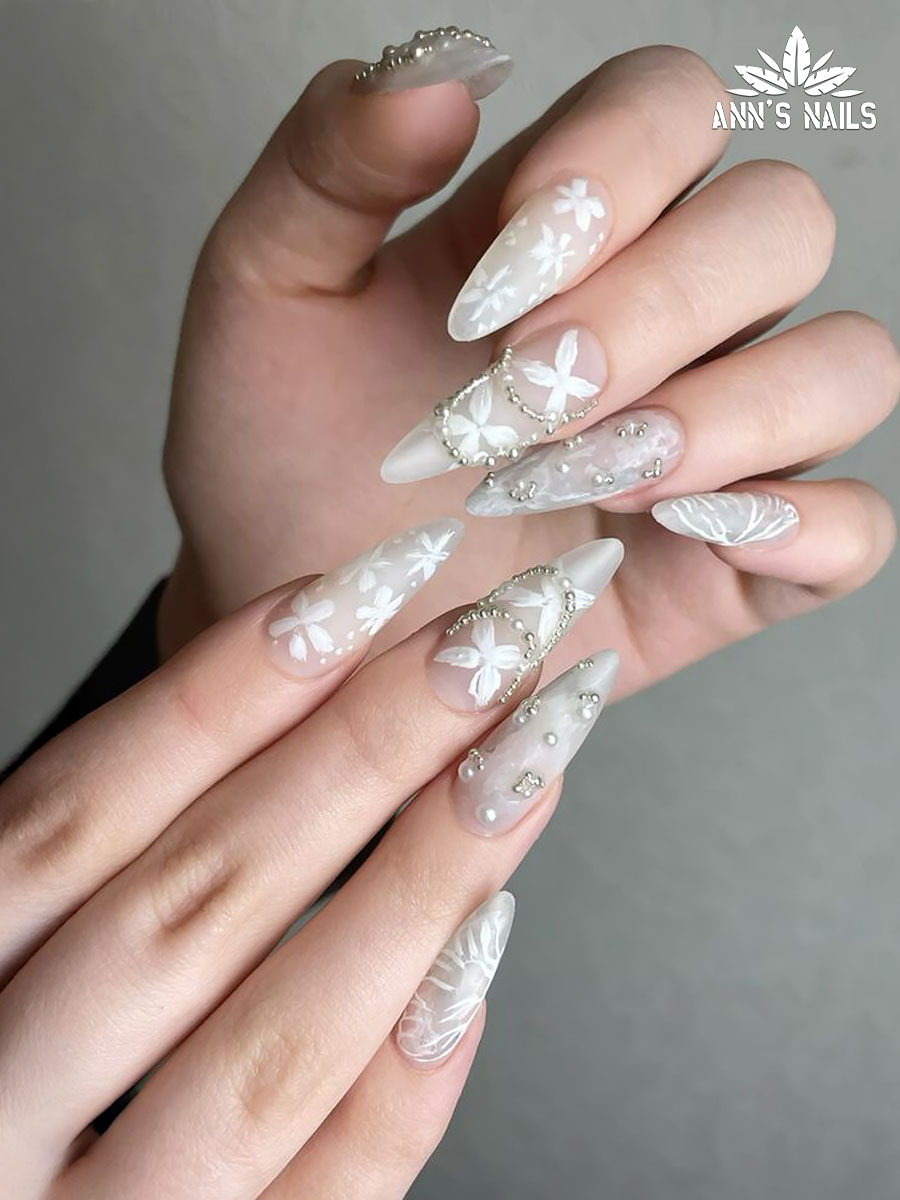 Ann's Nails 7959 Broadway